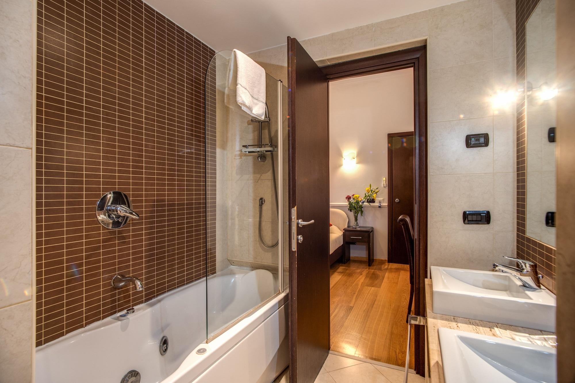 Hotel Everest Rom