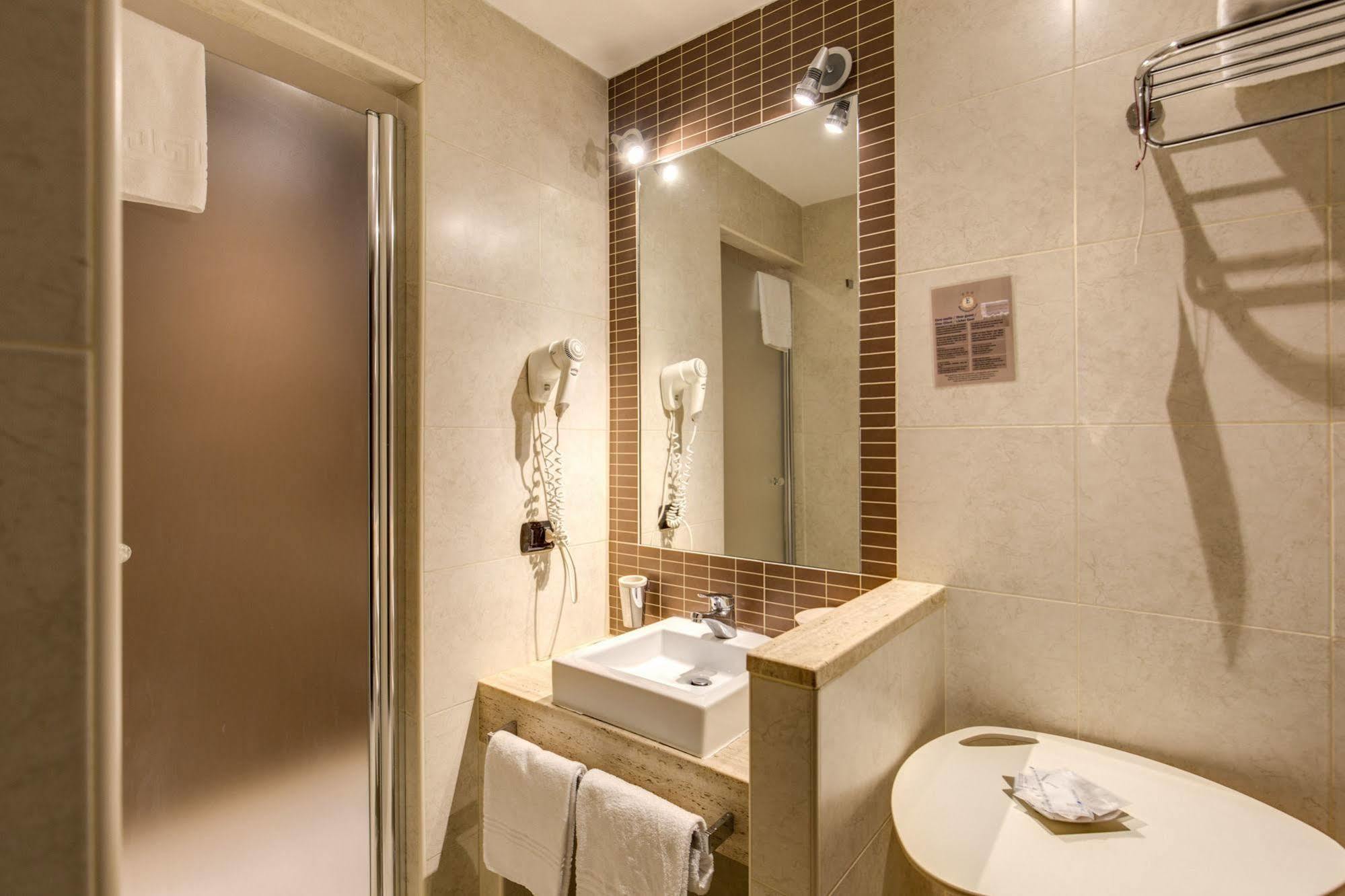Hotel Everest Rom